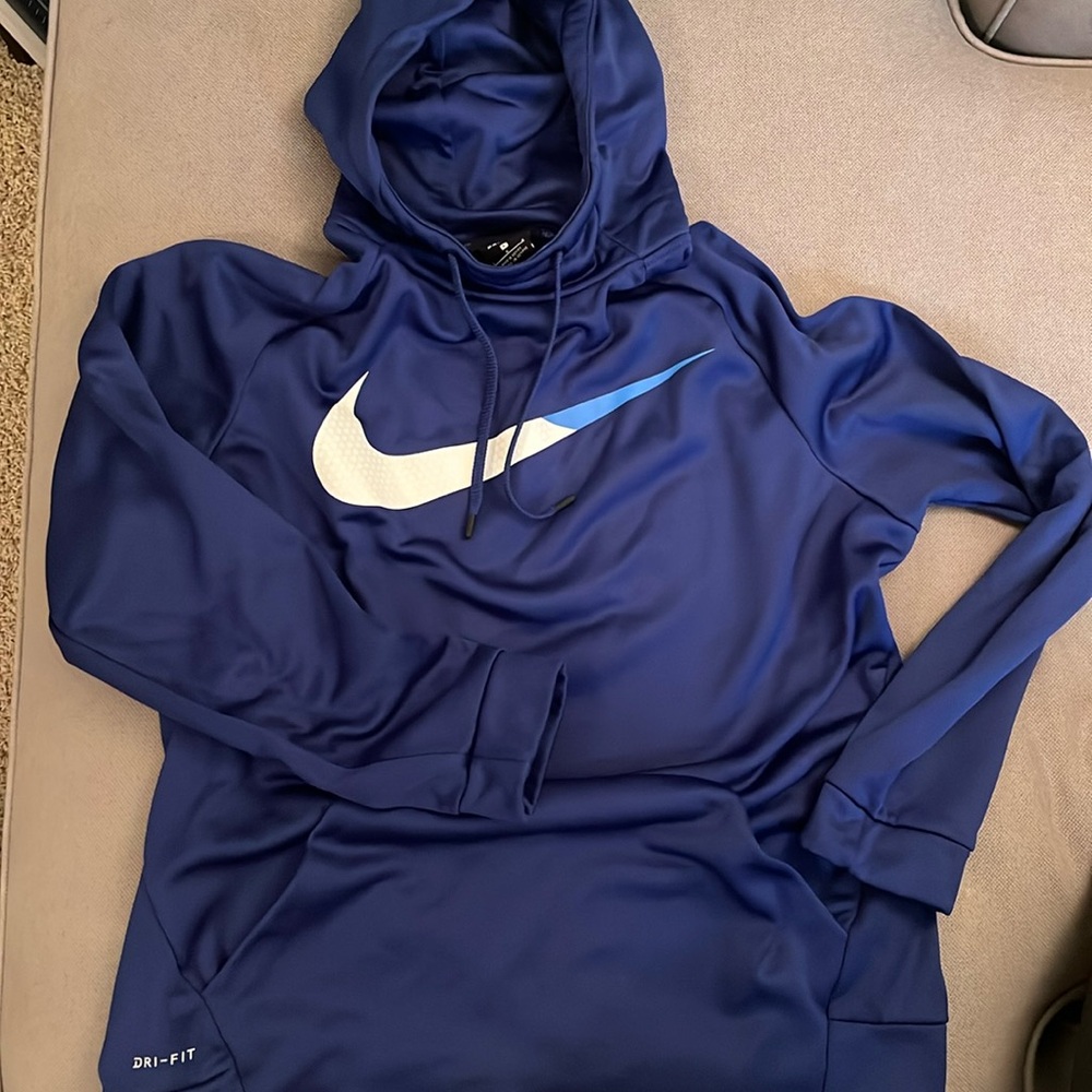 Nike sweatshirt